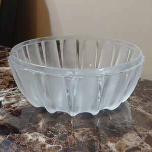 Vintage FB Rogers Lead Crystal Frosted Glass Bowl